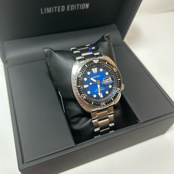 Seiko PROSPEX King Turtle - Save The Ocean Manta Ray SRPE39K1 - Picture 3 of 5
